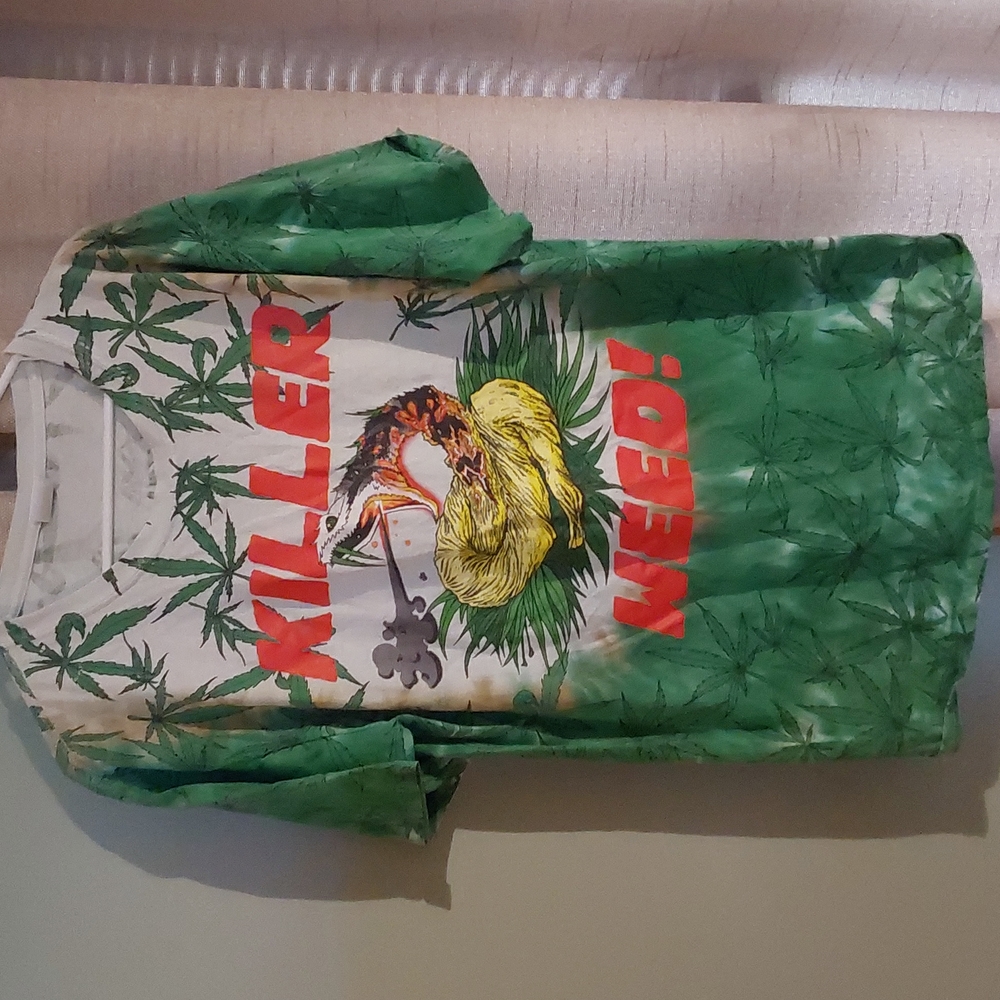 Mens t shirt